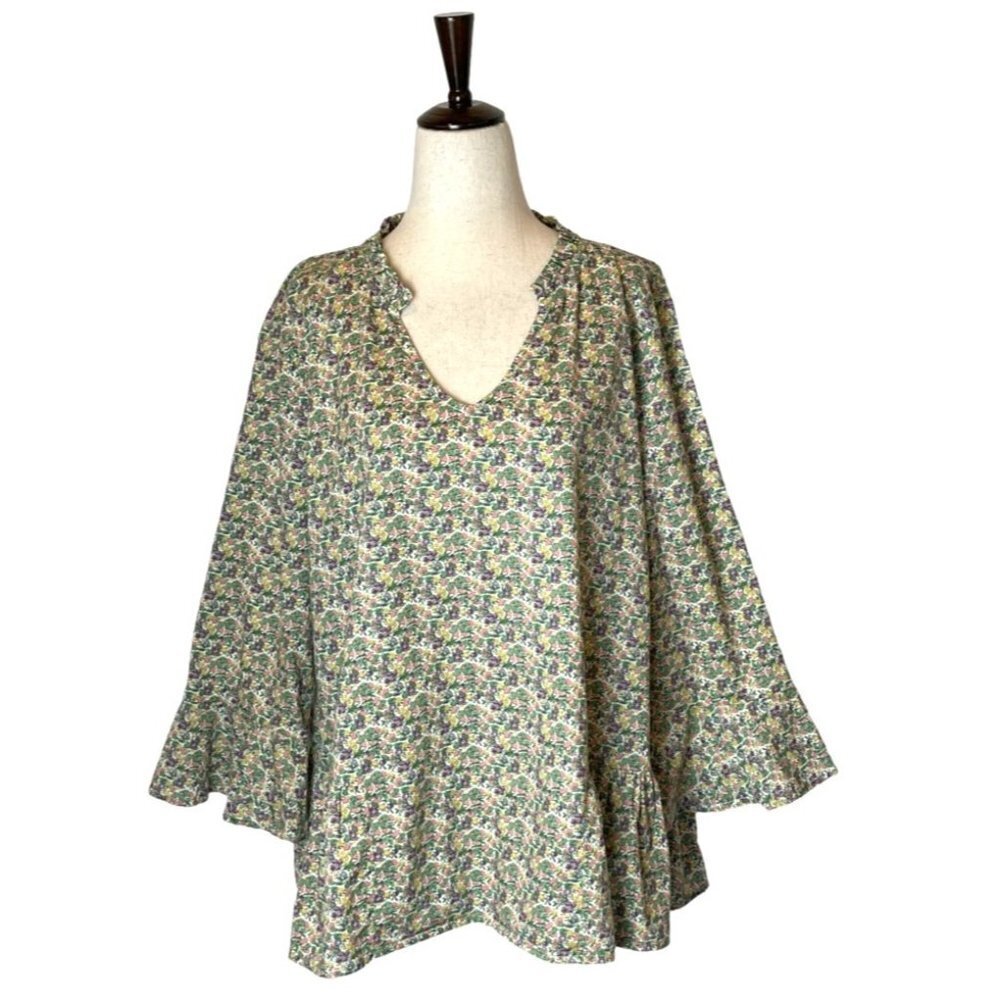 Duffield Lane Multicolor V-Neck Blouse